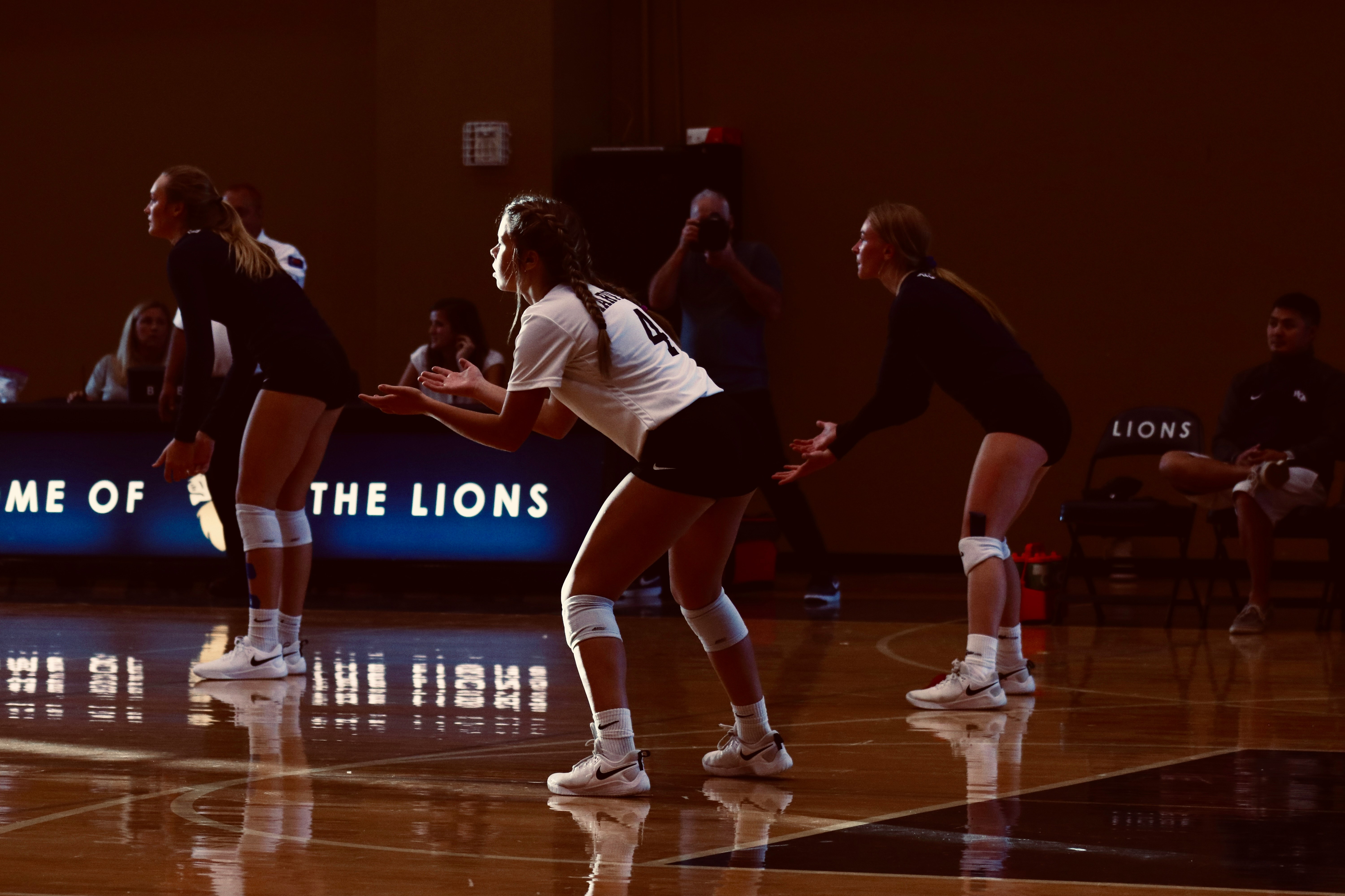 College volleyball players